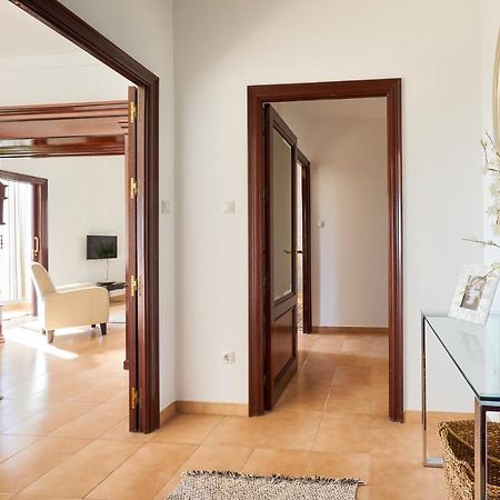 Apartamento En Centro Ciudad Con Vistas Al Mar Malaga Bagian luar foto