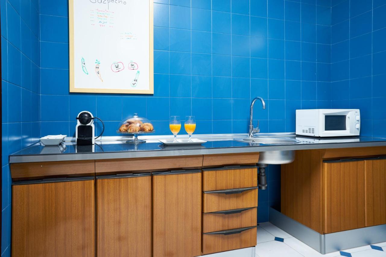 Apartamento En Centro Ciudad Con Vistas Al Mar Malaga Bagian luar foto