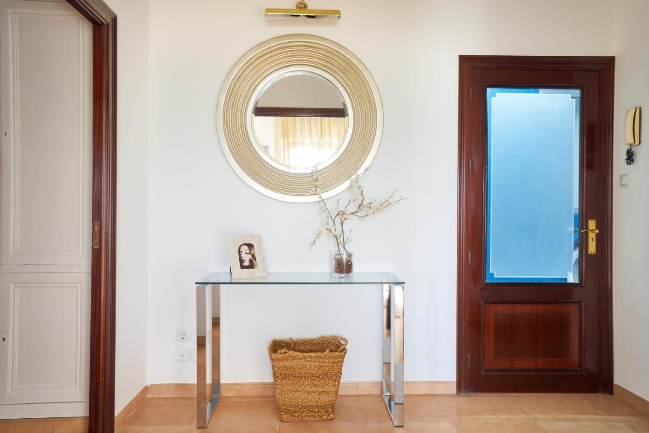 Apartamento En Centro Ciudad Con Vistas Al Mar Malaga Bagian luar foto