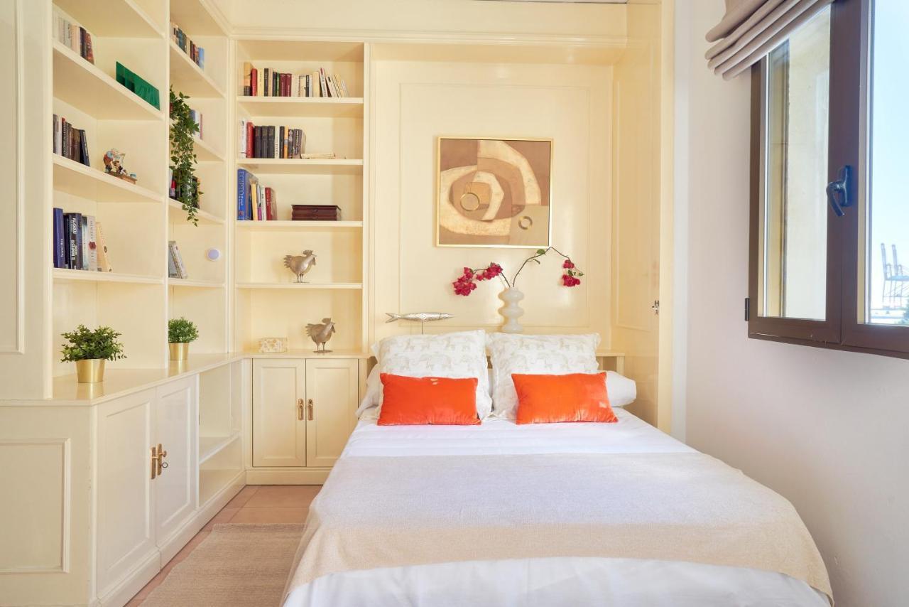 Apartamento En Centro Ciudad Con Vistas Al Mar Malaga Bagian luar foto