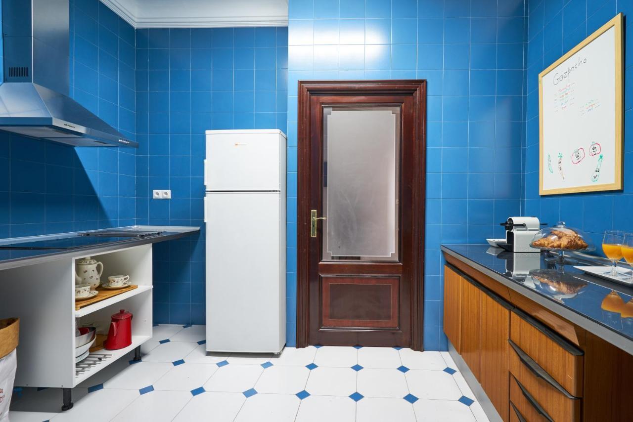 Apartamento En Centro Ciudad Con Vistas Al Mar Malaga Bagian luar foto